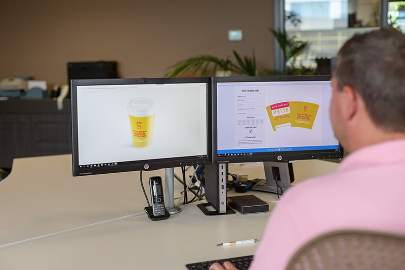Ontwerp maatwerk koffiebeker - MBP Packaging