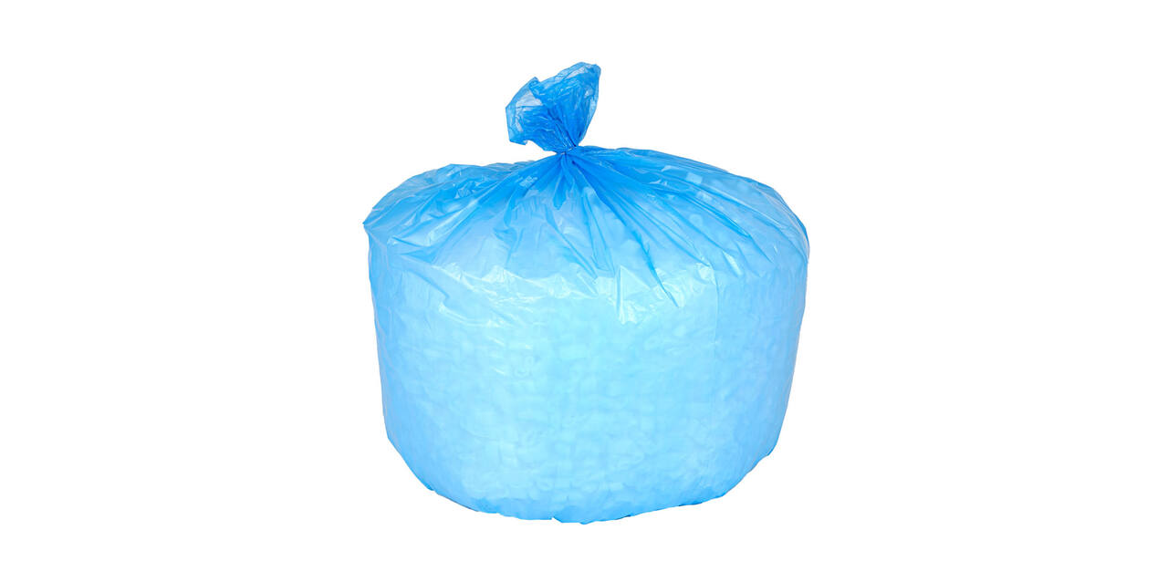 Afvalzak HDPE 90 x 110 cm blauw T30 op rol (á 25 st)