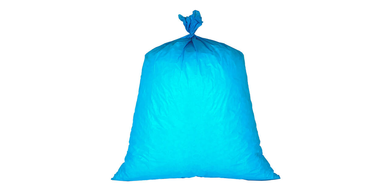 Afvalzak HDPE 90 x 120 cm blauw T70 op rol (á 20 st)