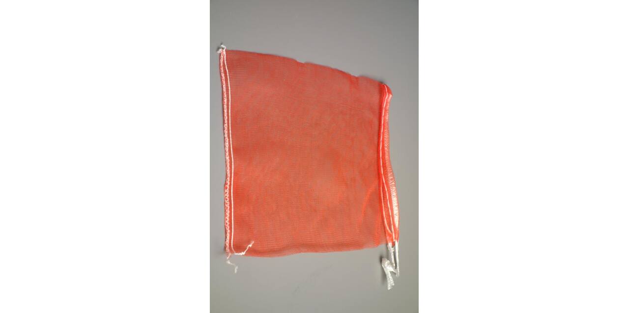 Netzak 26 x 36 cm 2,5 kg rood met koord